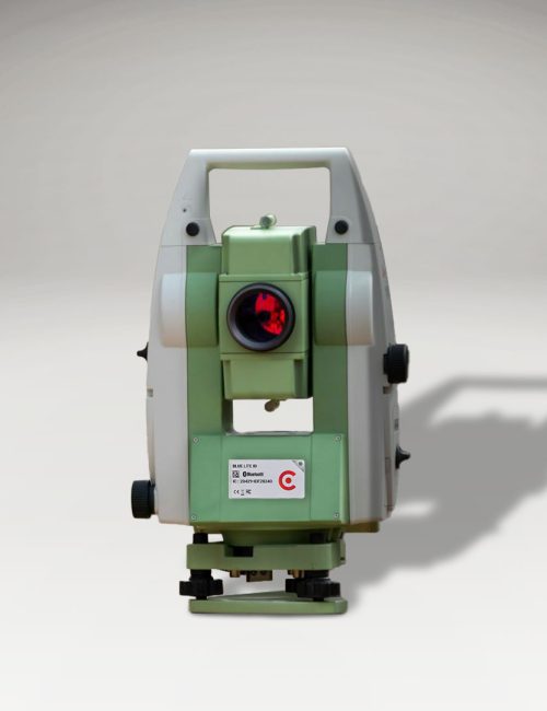 Photo d’un capteur BLE fixé sur une station totale